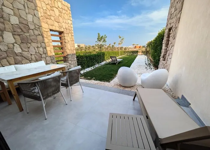 Beautiful 2br Mesca Front Loft In Soma Bay