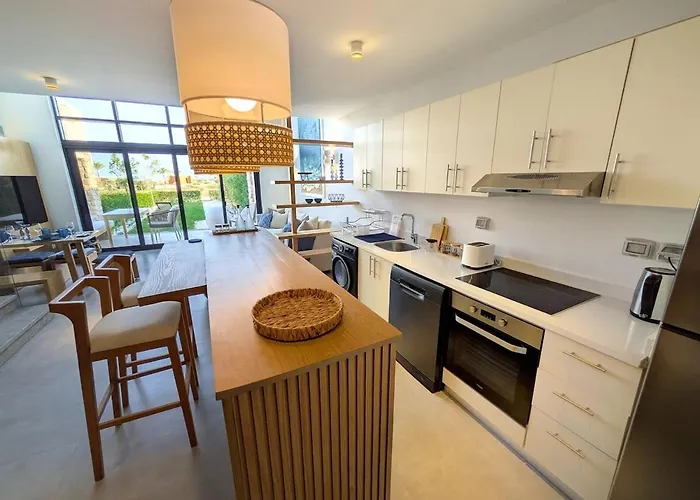 Beautiful 2br Mesca Front Loft In Soma Bay الغردقة